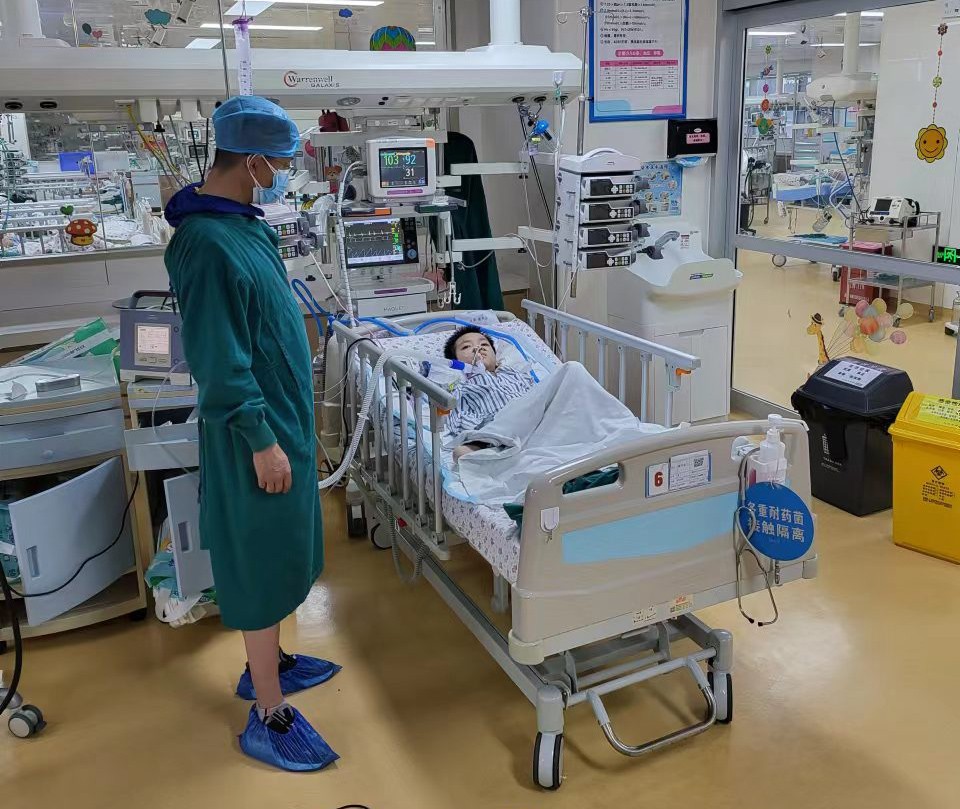 博尔塔拉跨省救护车出租公司