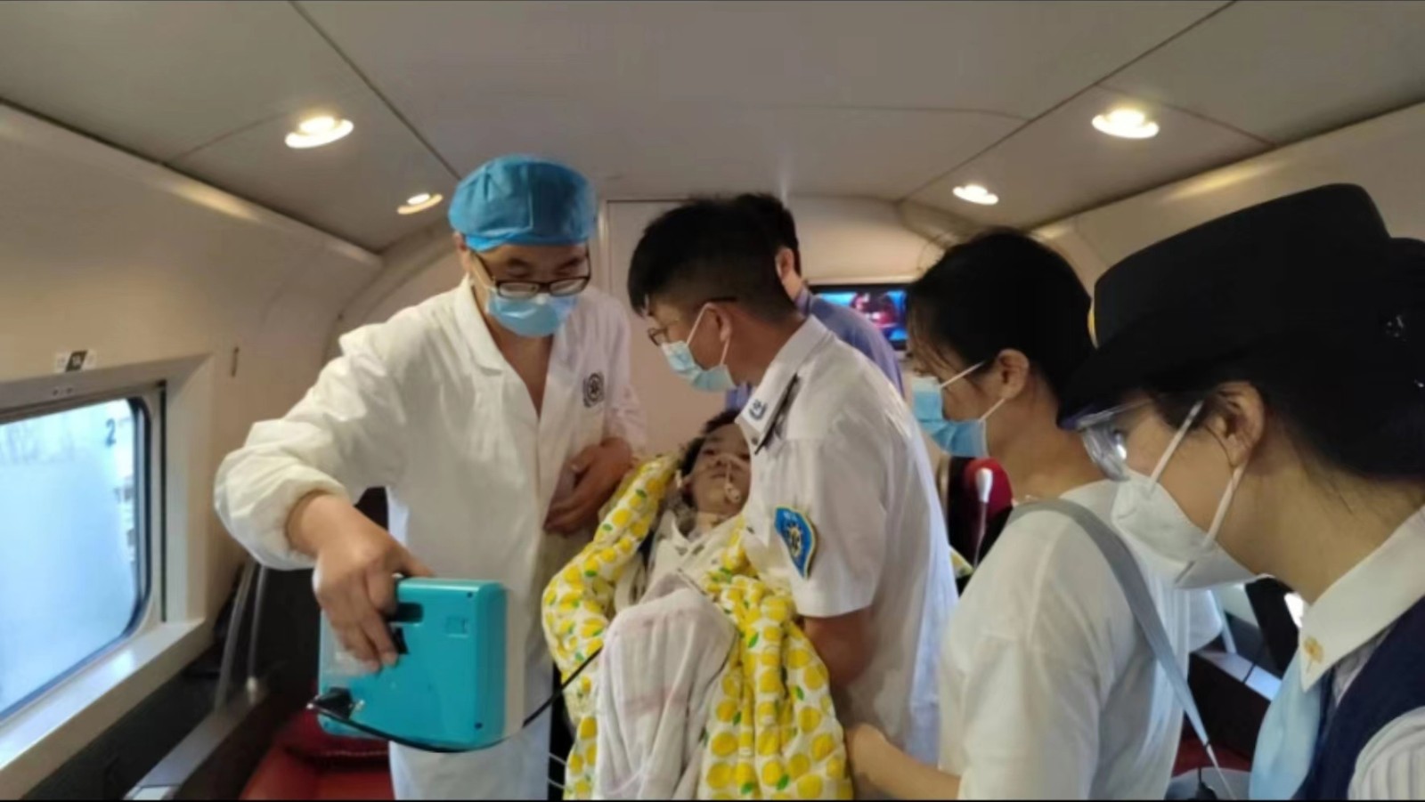 博尔塔拉专业高铁转运